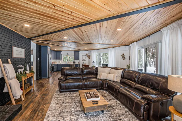 $299,900 | 8589 South Star Lake Drive, Baldwin, MI 49304