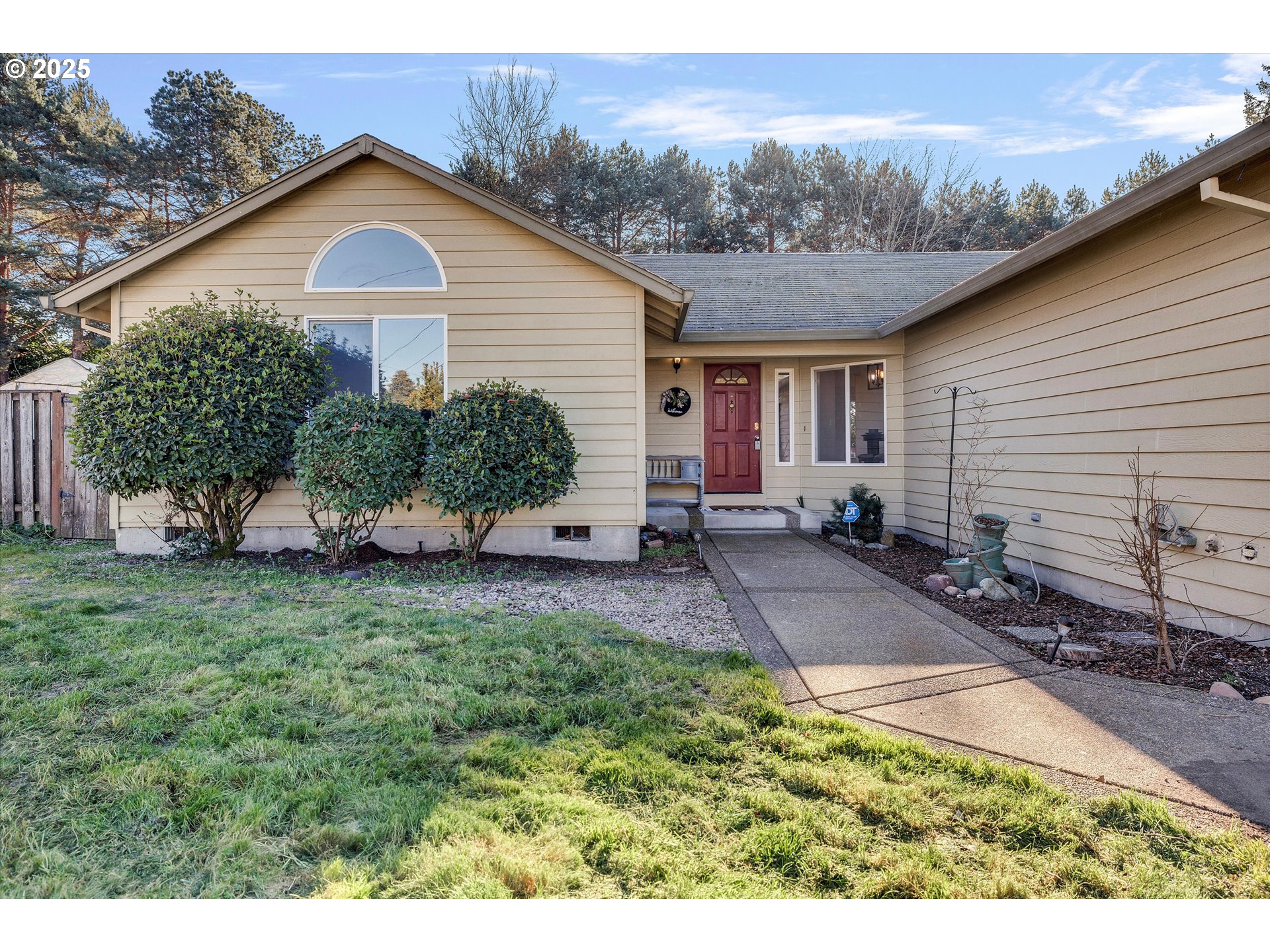 1104 Hadley Road Newberg, OR 97132 - Photo 1 of 16 Gallery Image 1