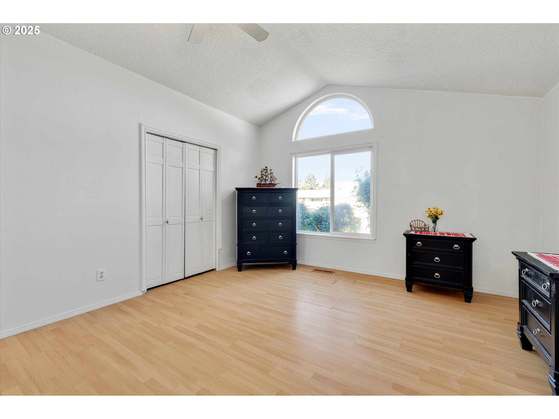 1104 Hadley Road Newberg, OR 97132 - Photo 15 of 16 Gallery Image 15