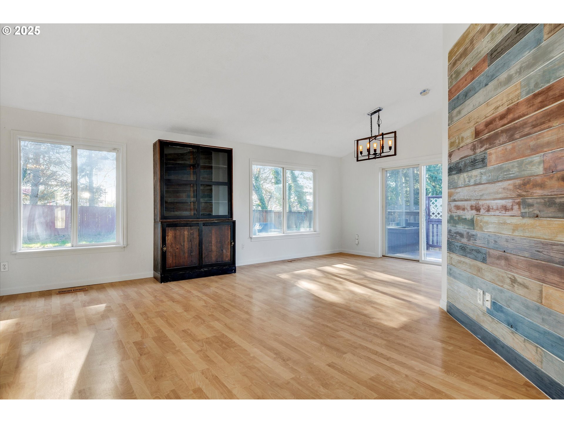 1104 Hadley Road Newberg, OR 97132 - Photo 3 of 16 Gallery Image 3