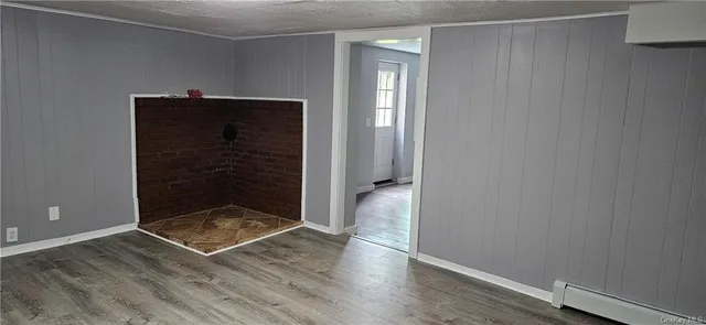 $2,500 | 105105 Ridge, Unit 105, Marlboro, NY 12542