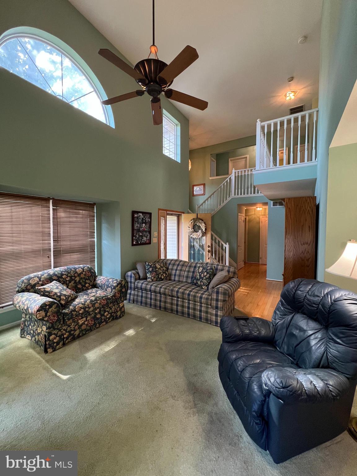 22 Read Drive, Unit DR Sicklerville, NJ 08081 - Photo 11 of 49 a living room with furniture