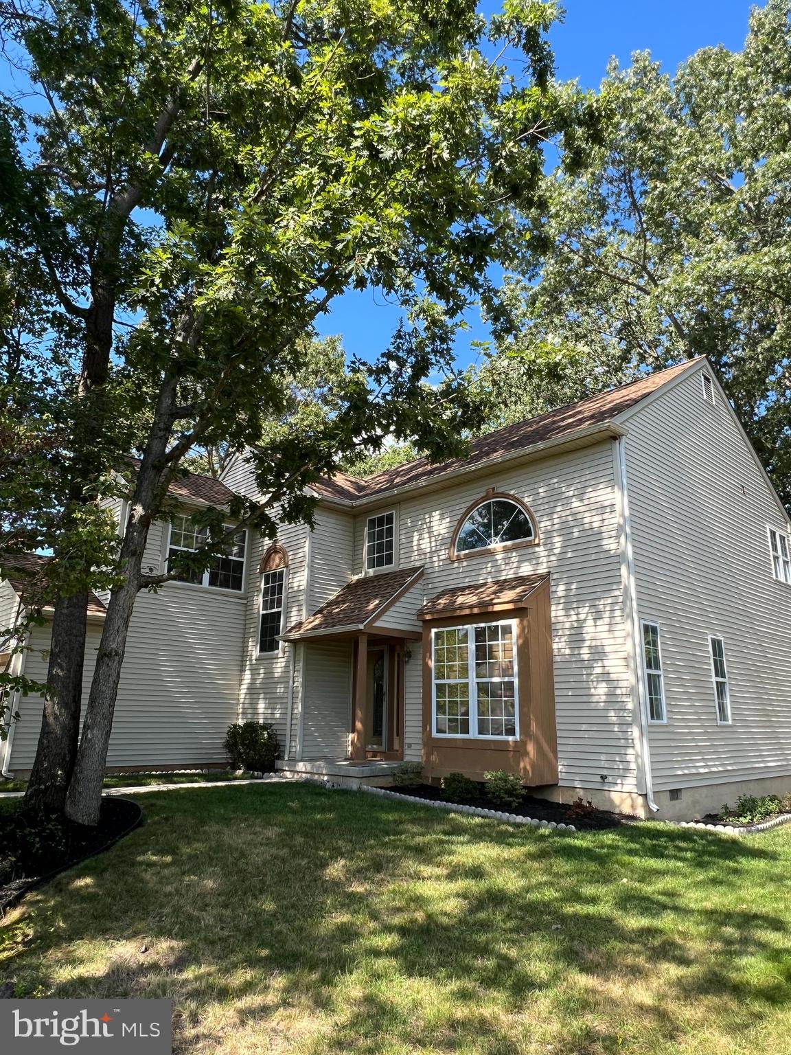 22 Read Drive, Unit DR Sicklerville, NJ 08081 - Photo 5 of 49 a front view of a house with a garden