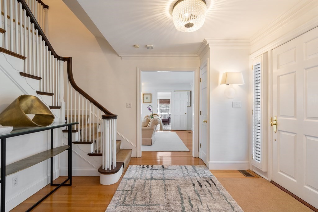57 Oxbow Road Weston, MA 02493 - Photo 4 of 22