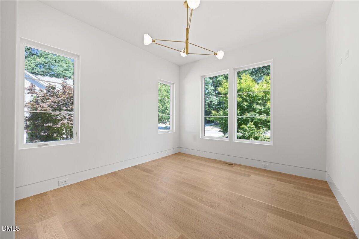 5301 Inglewood Lane Raleigh, NC 27609 - Photo 46 of 88 05-2A1A7108