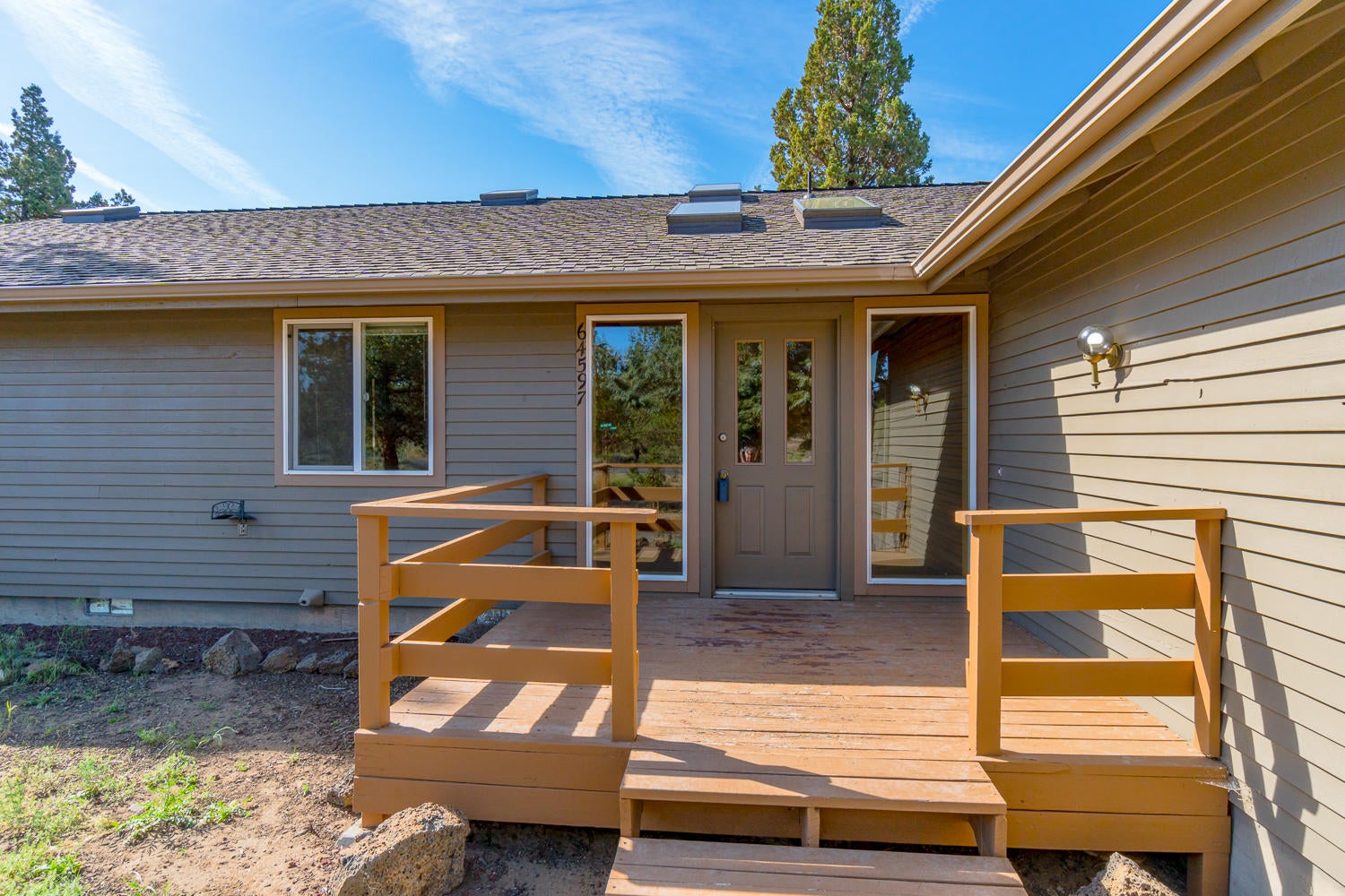 64597 McGrath Road Bend, OR 97701 - Photo 4 of 40 64597-002