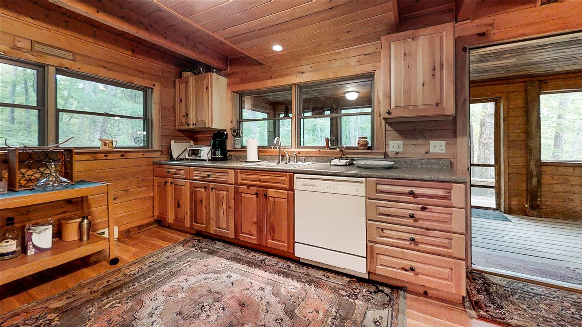64 Stubtown Road Hopkinton, RI 02832 - Photo 18 of 28