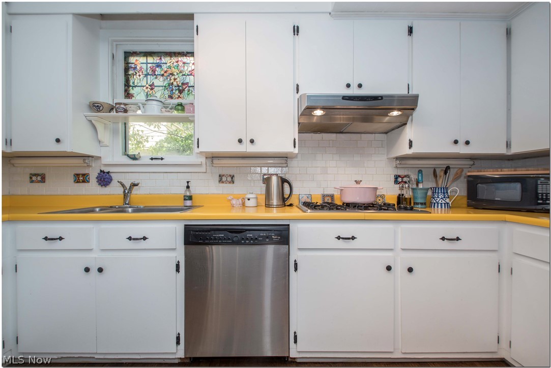 3313 Ormond Road Cleveland, OH 44118 - Photo 11 of 33 Gallery Image 11