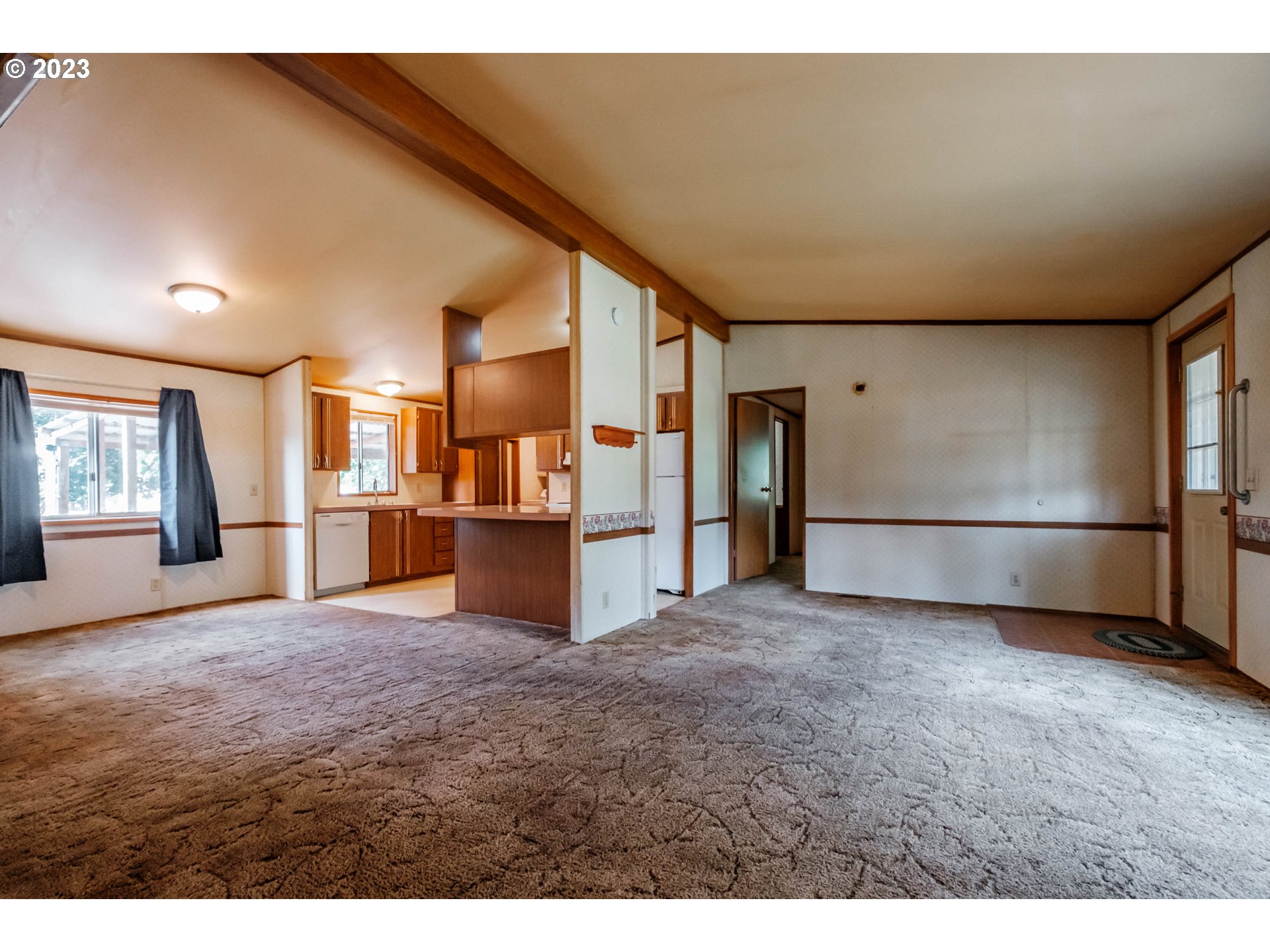 33424 Dever Conner Road Northeast Albany, OR 97321 - Photo 9 of 42 Gallery Image 9