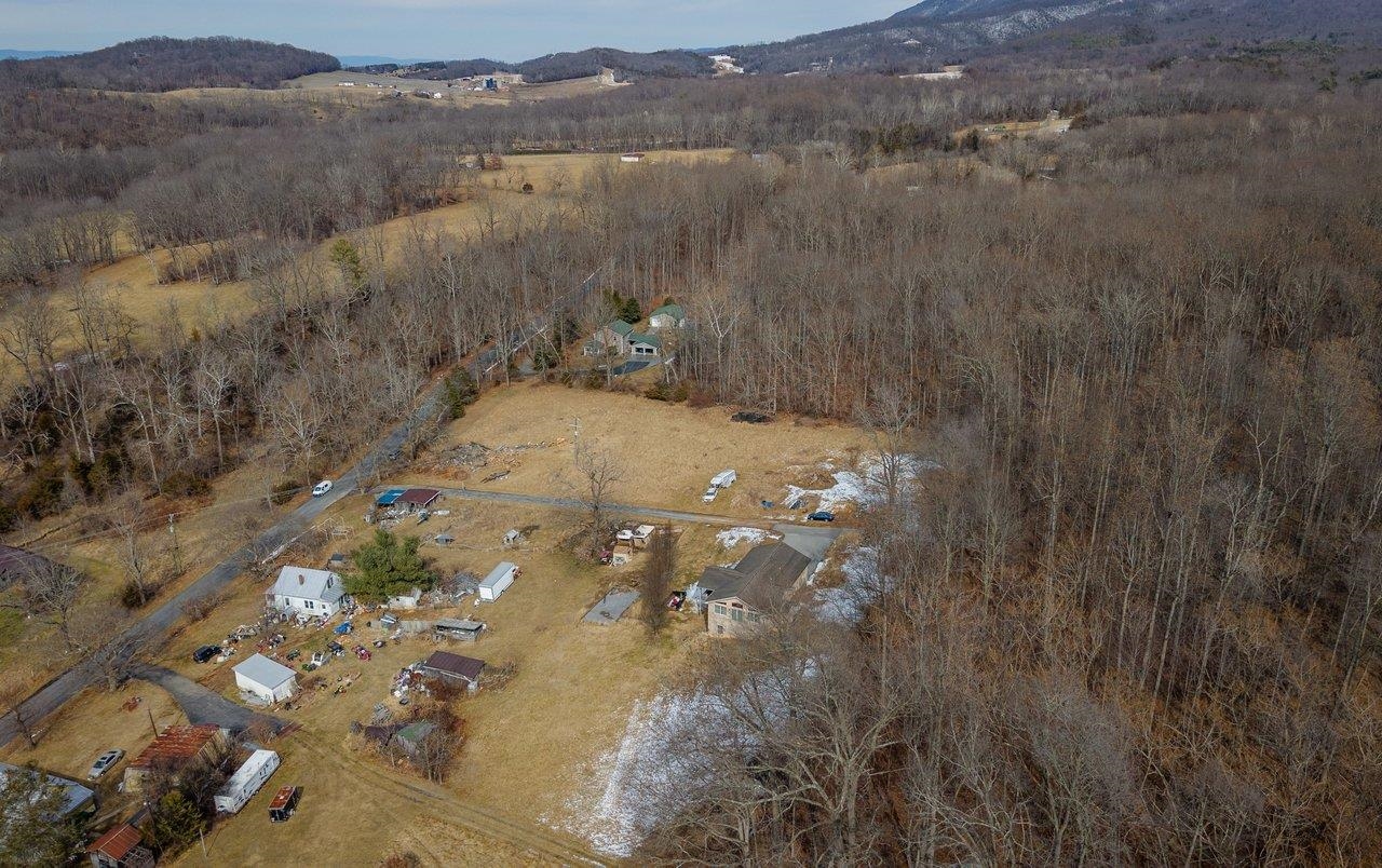 3950 Happy Valley Road Penn Laird, VA 22846 - Photo 44 of 63