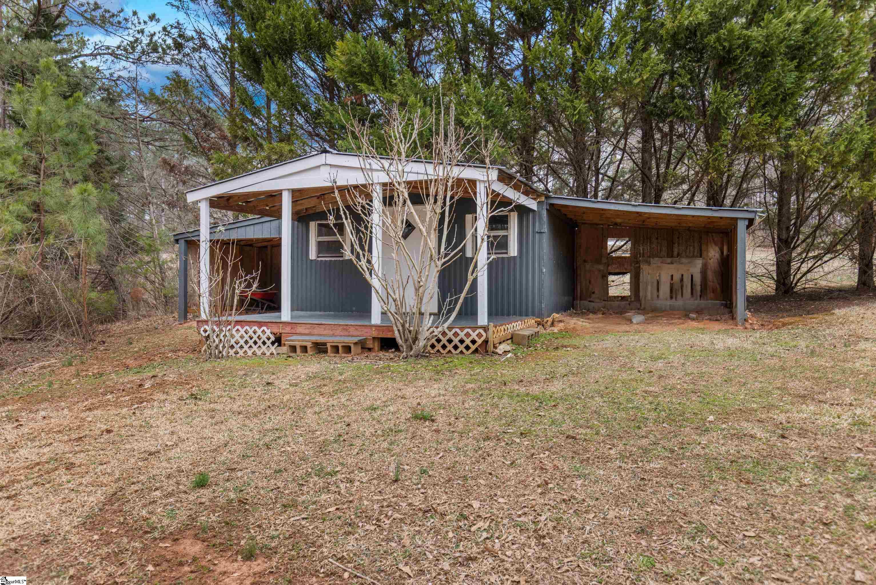 882 Red Hill Road Pickens, SC 29671 - Photo 7 of 39