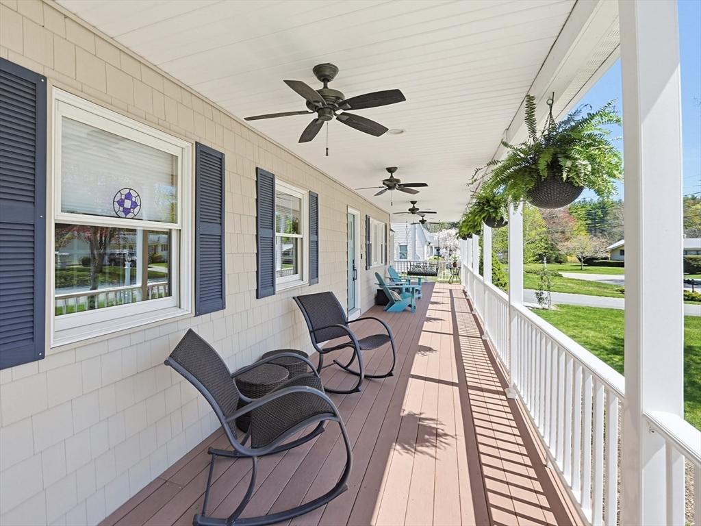 6 Haverstock Road Franklin, MA 02038 - Photo 2 of 42