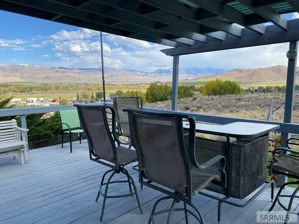 $585,000 | 116 Coates Lane, Challis, ID 83226