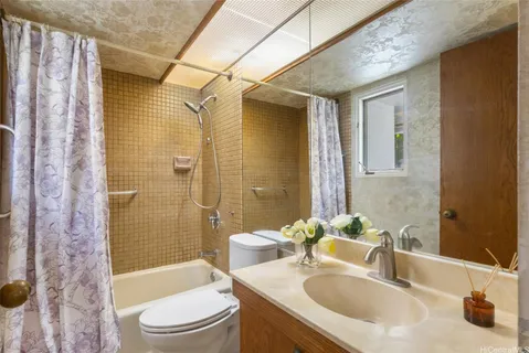 $3,150,000 | 4781 Aukai Avenue, Honolulu, HI 96816