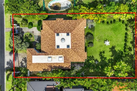 $3,150,000 | 4781 Aukai Avenue, Honolulu, HI 96816