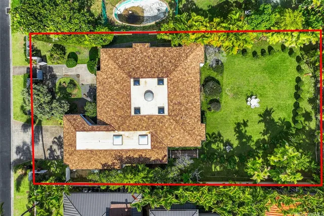 $3,150,000 | 4781 Aukai Avenue, Honolulu, HI 96816