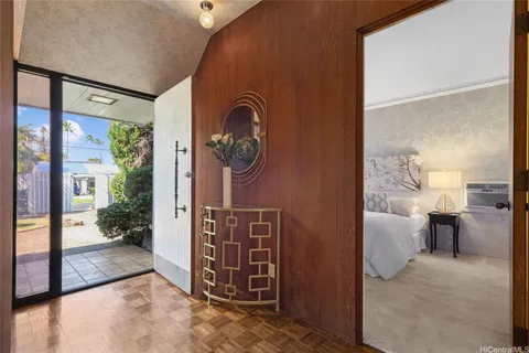 $3,150,000 | 4781 Aukai Avenue, Honolulu, HI 96816