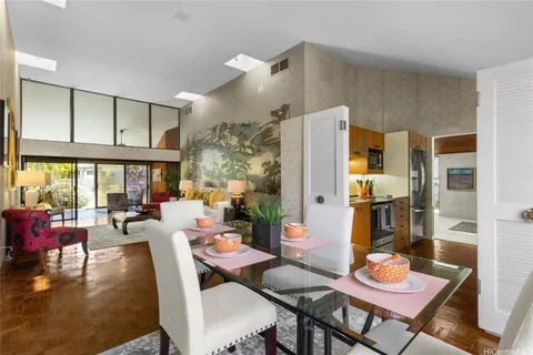 $3,150,000 | 4781 Aukai Avenue, Honolulu, HI 96816