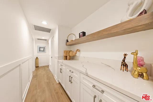 $1,799,999 | 24221 Aetna Street, Woodland Hills, CA 91367