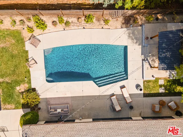 $1,799,999 | 24221 Aetna Street, Woodland Hills, CA 91367