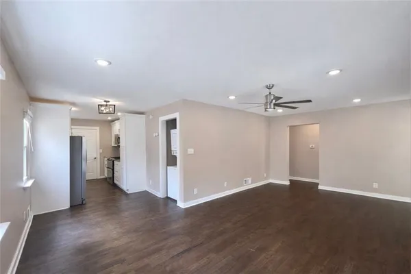 $1,900 | 1291 Lorenzo Drive Southwest, Atlanta, GA 30310