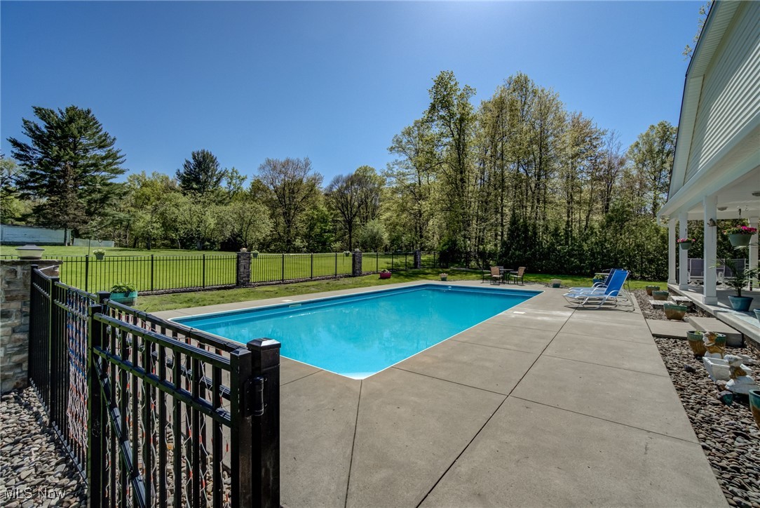 2586 River Road Willoughby, OH 44094 - Photo 44 of 49 Gallery Image 44