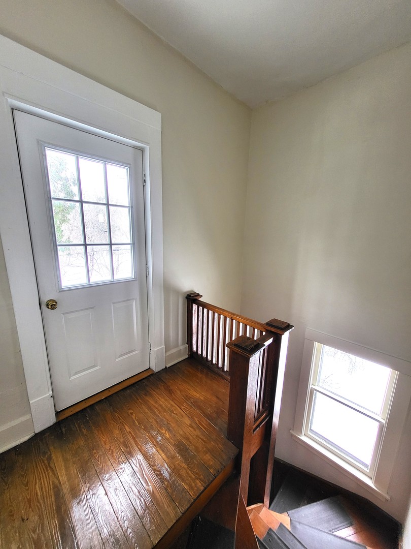 38381 North 6th Avenue Spring Grove, IL 60081 - Photo 2 of 15