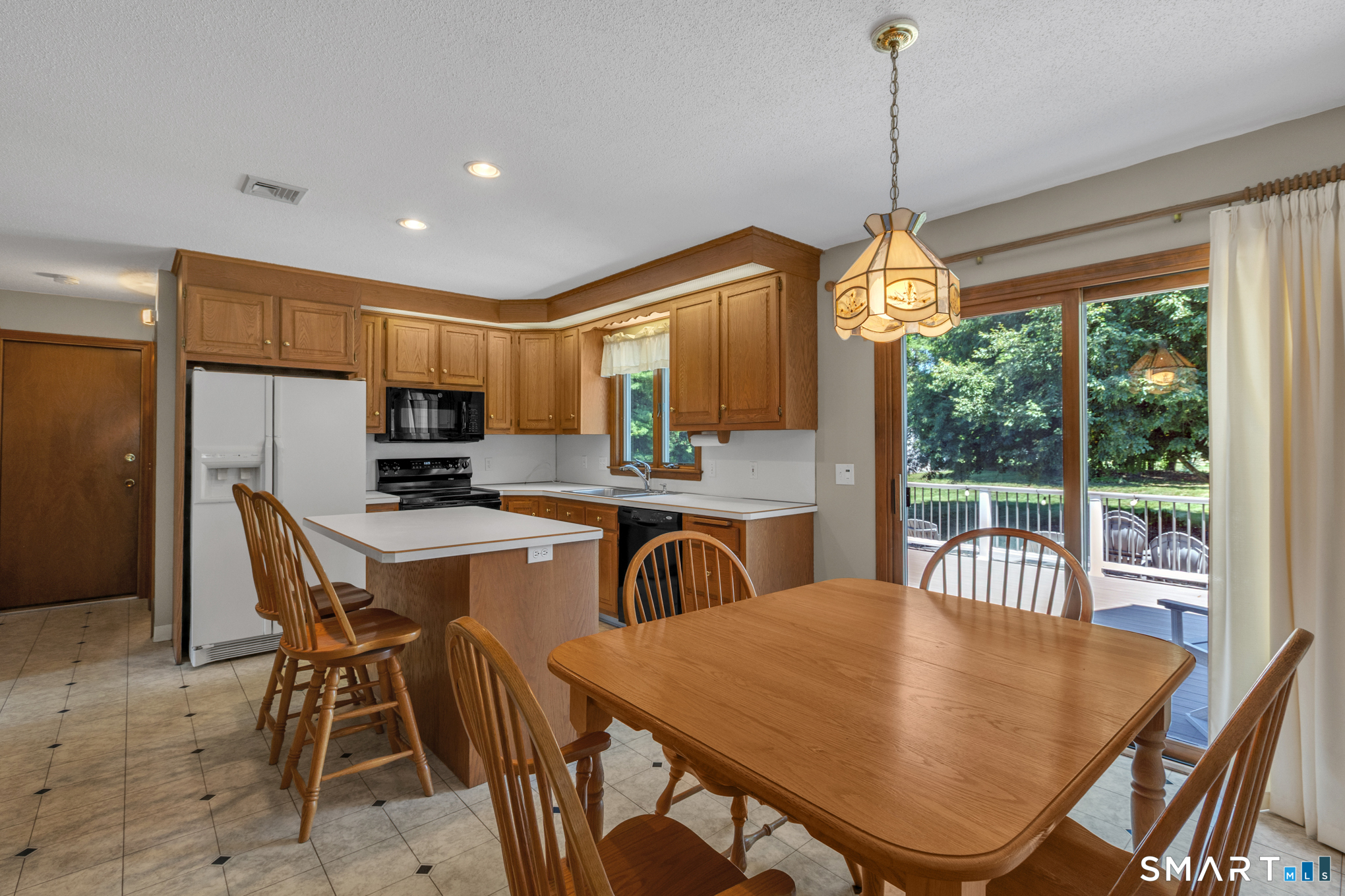 20 Windmill Road Ellington, CT 06029 - Photo 14 of 40