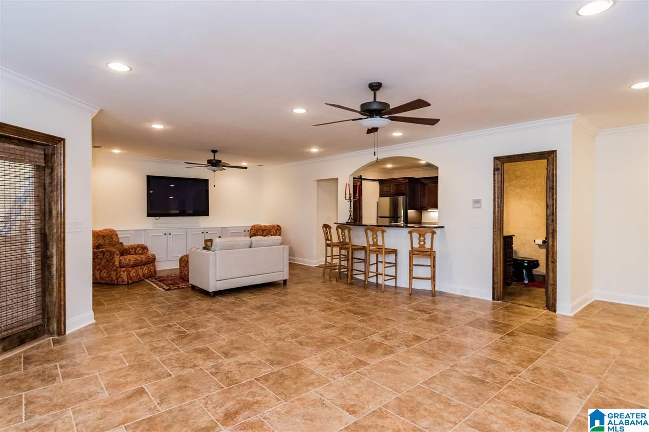 2464 Glasscott Point Birmingham, AL 35226 - Photo 33 of 50