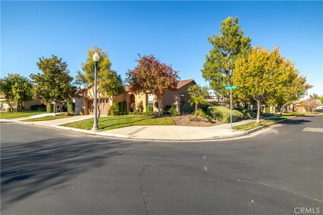 $675,000 | 23976 Steelhead Drive, Corona, CA 92883