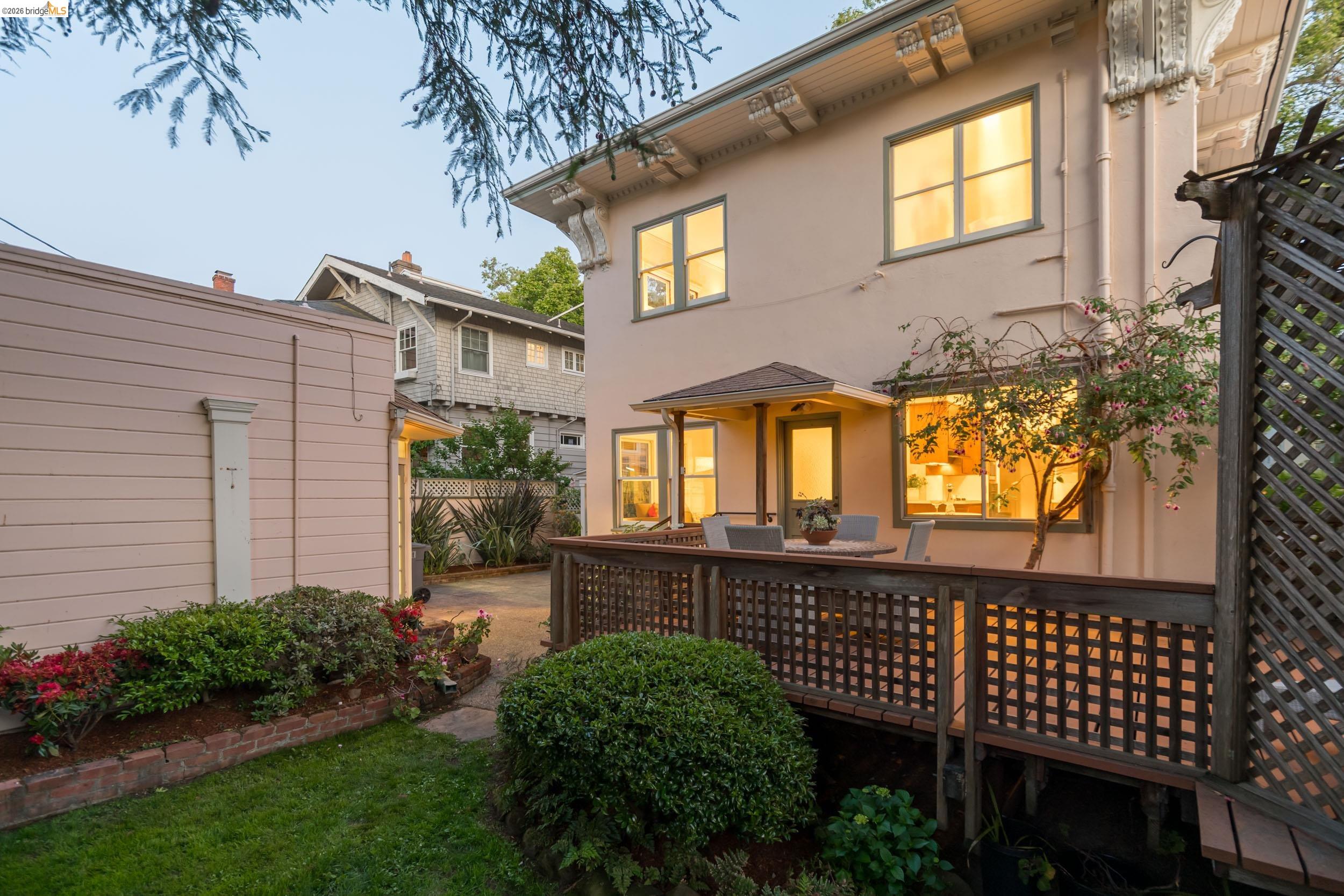 2909 Forest Avenue Berkeley, CA 94705 - Photo 33 of 65