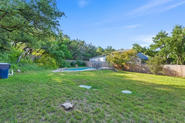 $864,500 | 103 Laurelwood Drive South, Austin, TX 78733