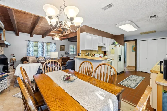 $864,500 | 103 Laurelwood Drive South, Austin, TX 78733