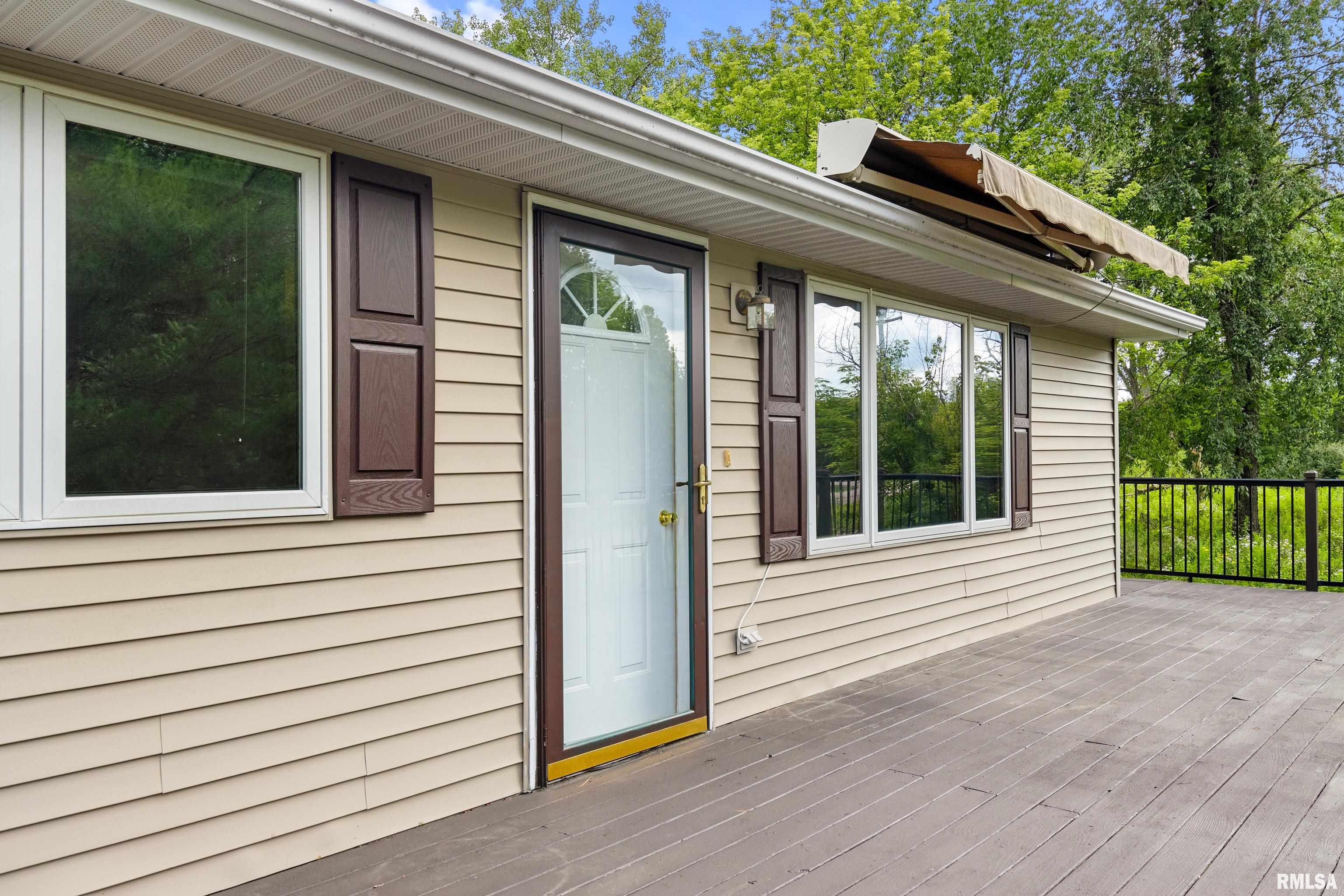 1523 Lakeview Road North Dahinda, IL 61428 - Photo 4 of 46