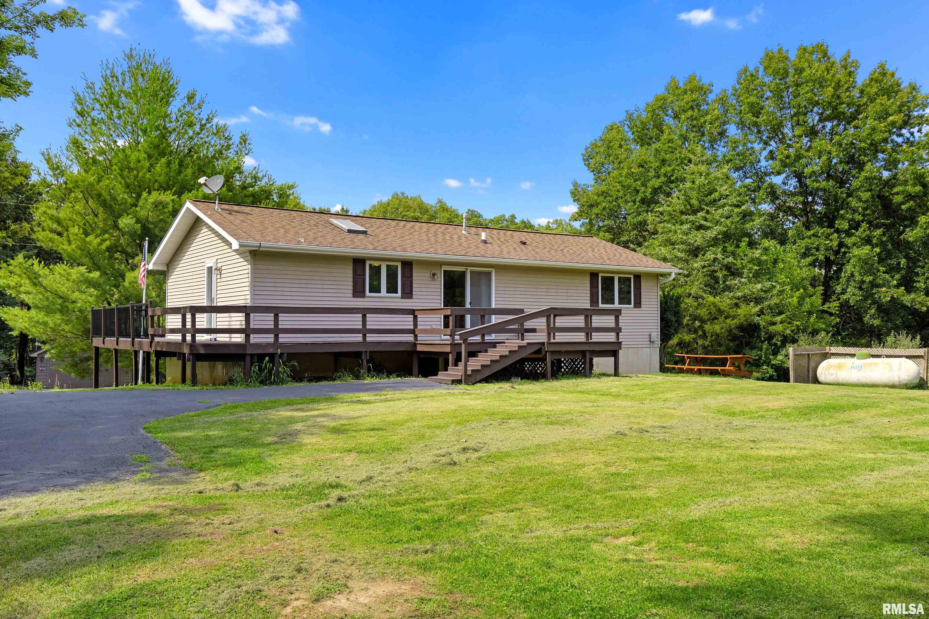 1523 Lakeview Road North Dahinda, IL 61428 - Photo 44 of 46