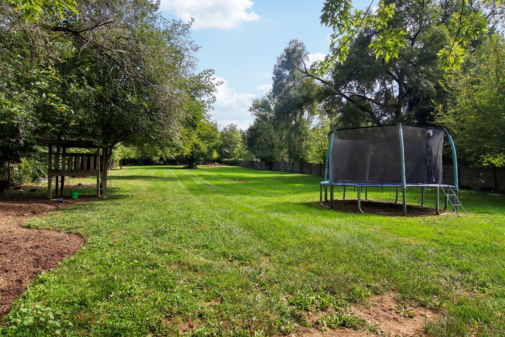 806 Spencer Street Joliet, IL 60433 - Photo 38 of 49 a view of a park with a slide