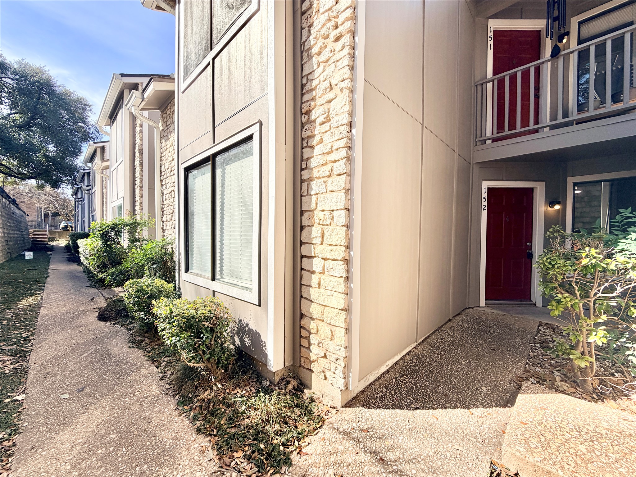 1730 Timber Ridge Road, Unit 152 Austin, TX 78741 - Photo 3 of 26 Doorway to property