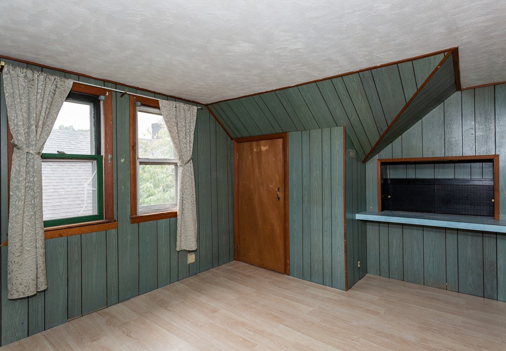 112 Eddy Street Springfield, MA 01104 - Photo 24 of 30