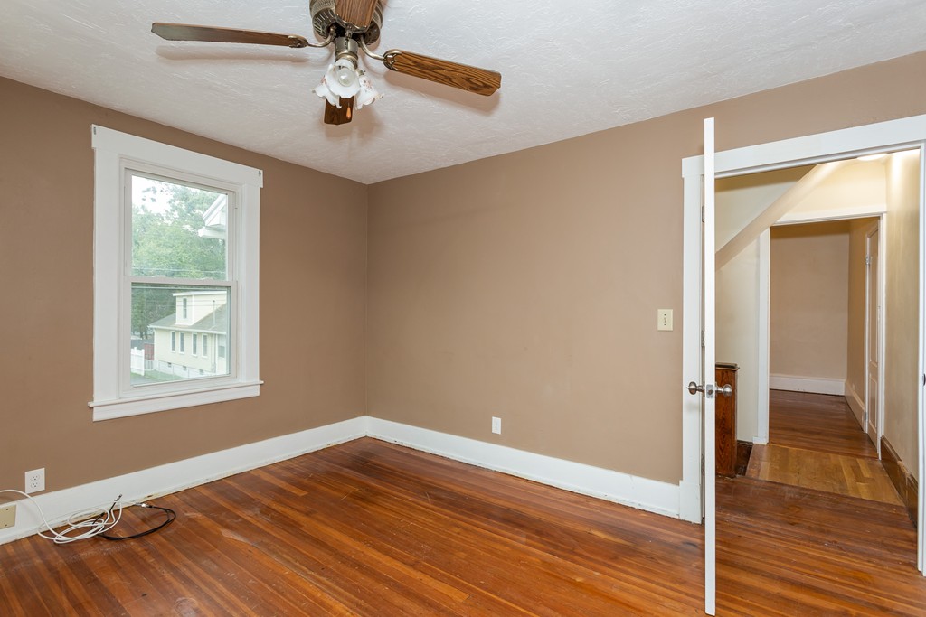 112 Eddy Street Springfield, MA 01104 - Photo 7 of 30
