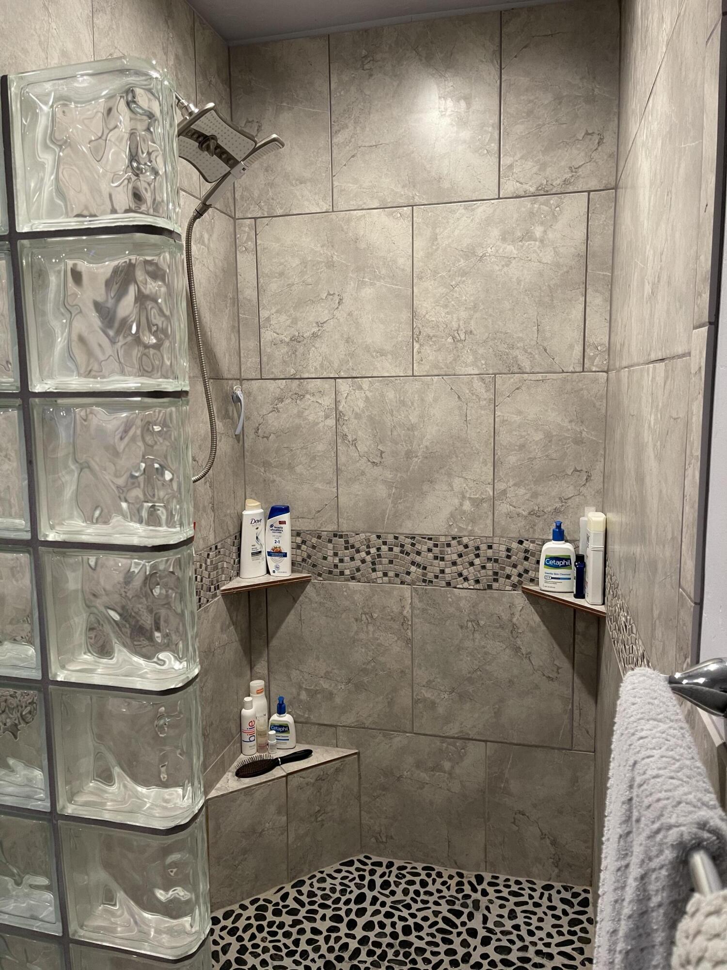 29 Canyon View Drive Springdale, UT 84767 - Photo 64 of 67 apt shower