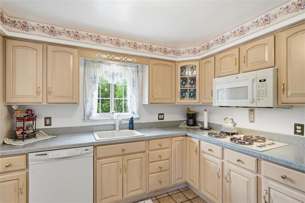 91 Bellview Circle McKees Rocks, PA 15136 - Photo 16 of 50 Gallery Image 16