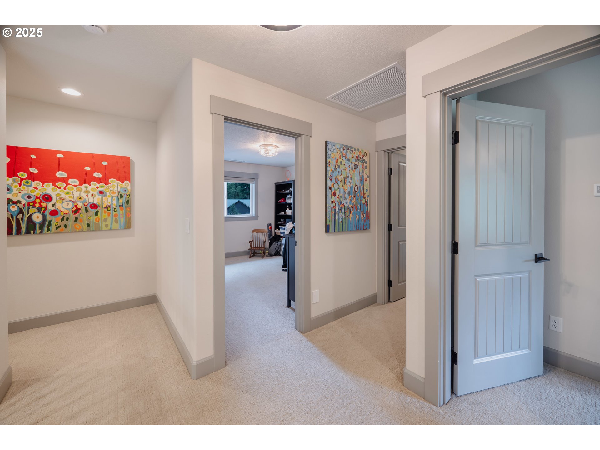 2720 Tara Way Southeast Salem, OR 97317 - Photo 28 of 47