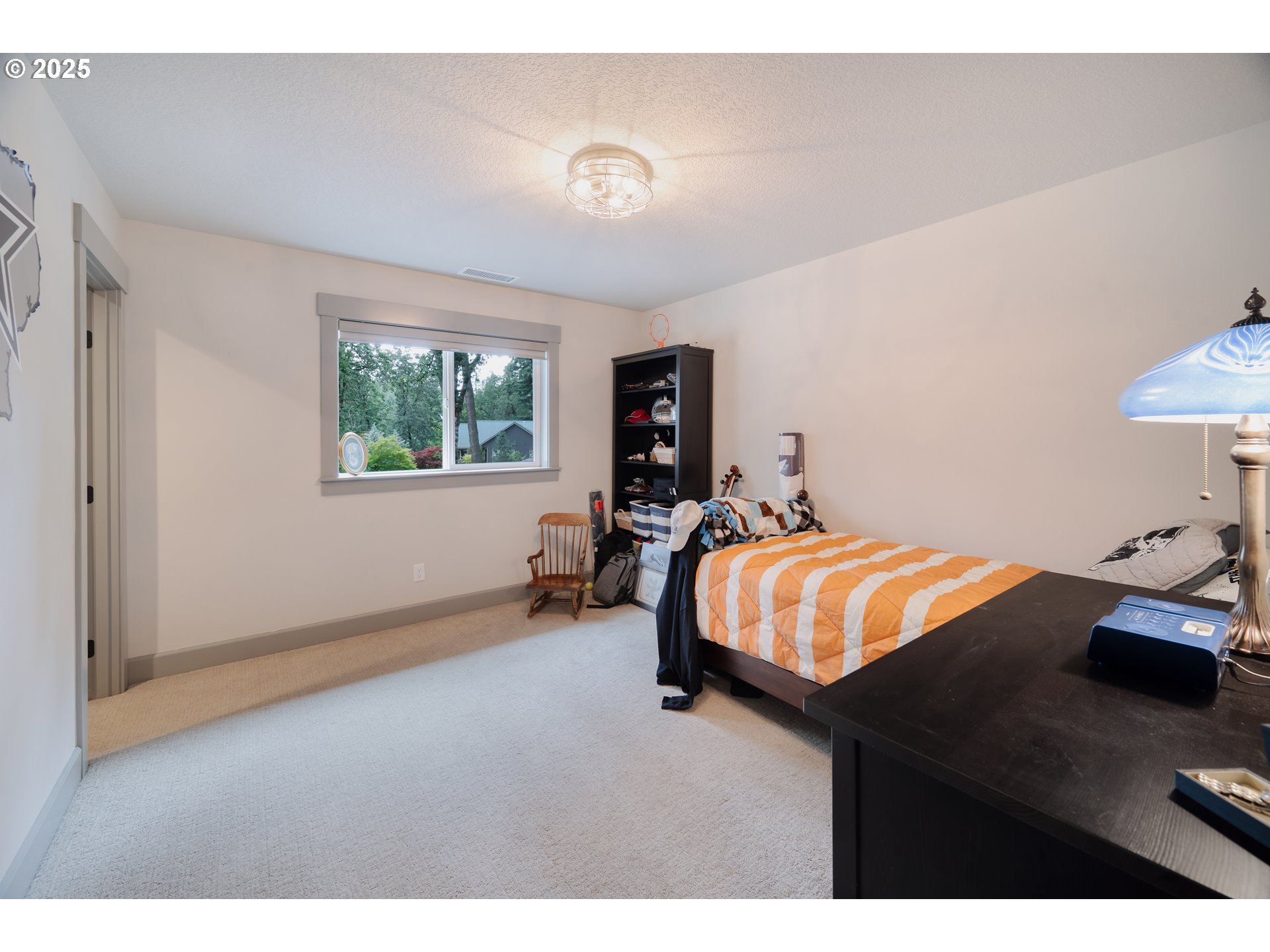 2720 Tara Way Southeast Salem, OR 97317 - Photo 34 of 47