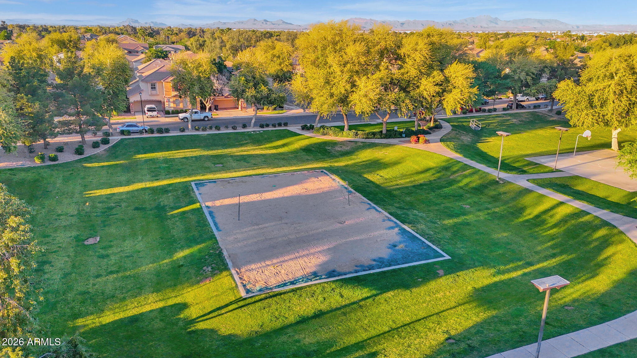 4261 East Milky Way Gilbert, AZ 85295 - Photo 32 of 37 4261 Milky Way - 32Community