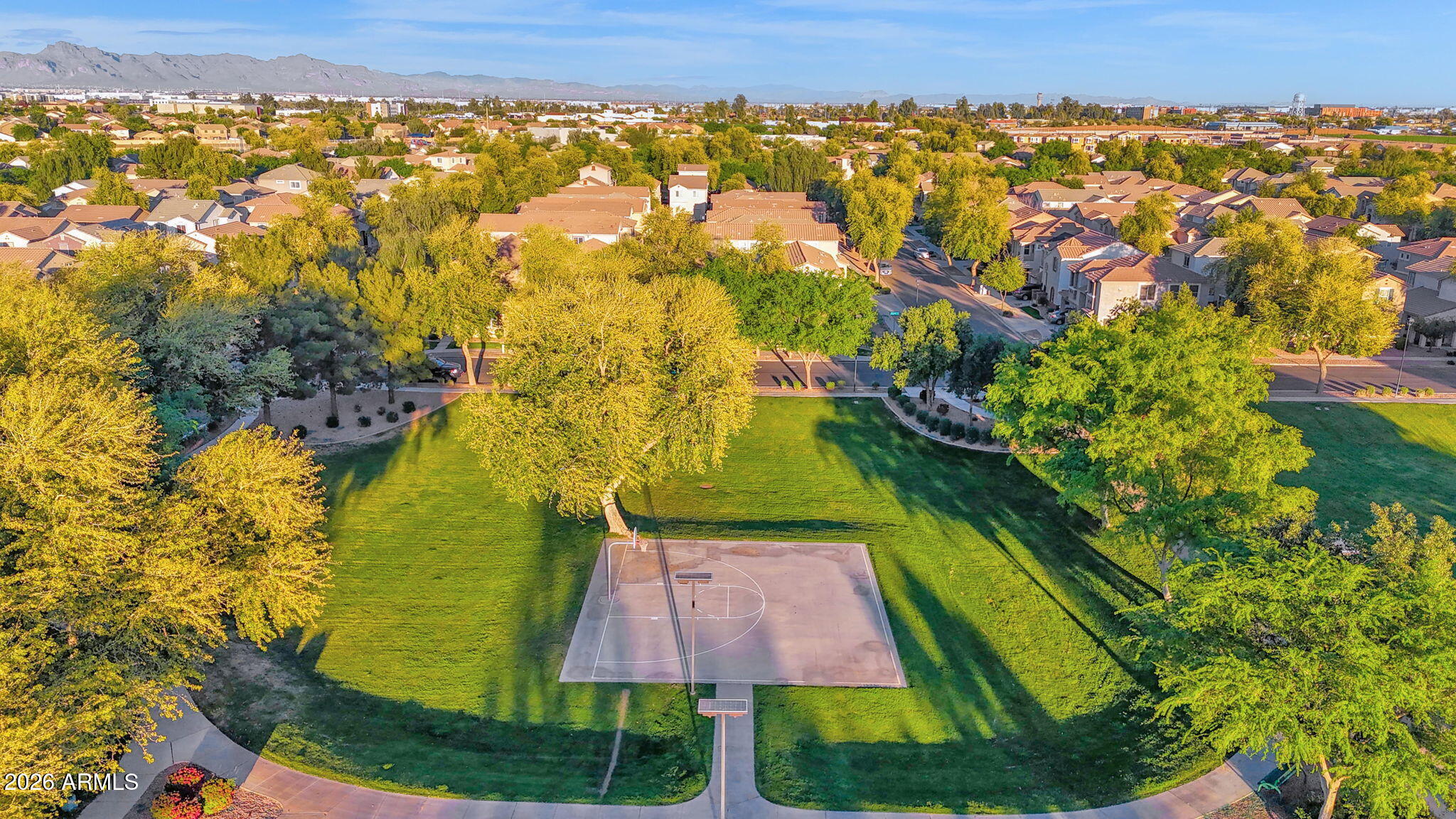 4261 East Milky Way Gilbert, AZ 85295 - Photo 33 of 37 4261 Milky Way - 33Community