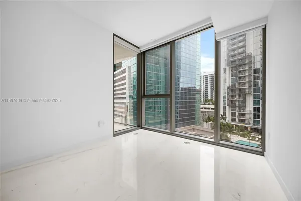 $10,500 | 300 Biscayne Blvd Way, Unit 3509, Miami, FL 33131