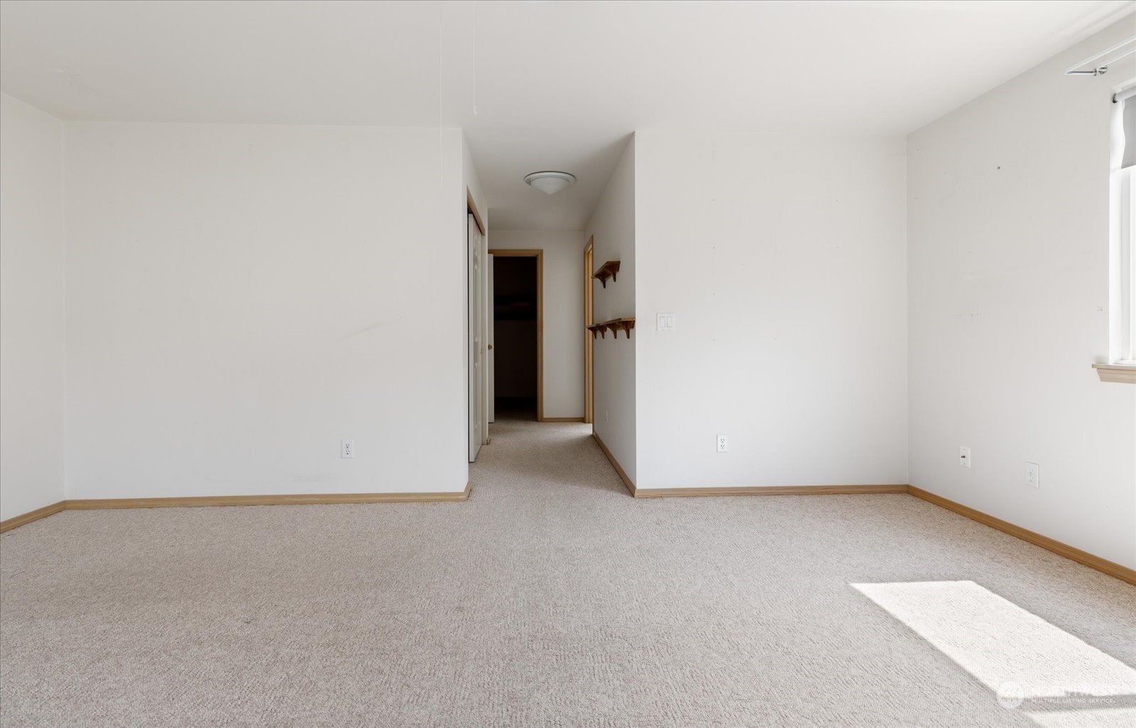 655 Southwest Echo Loop Oak Harbor, WA 98277 - Photo 33 of 38