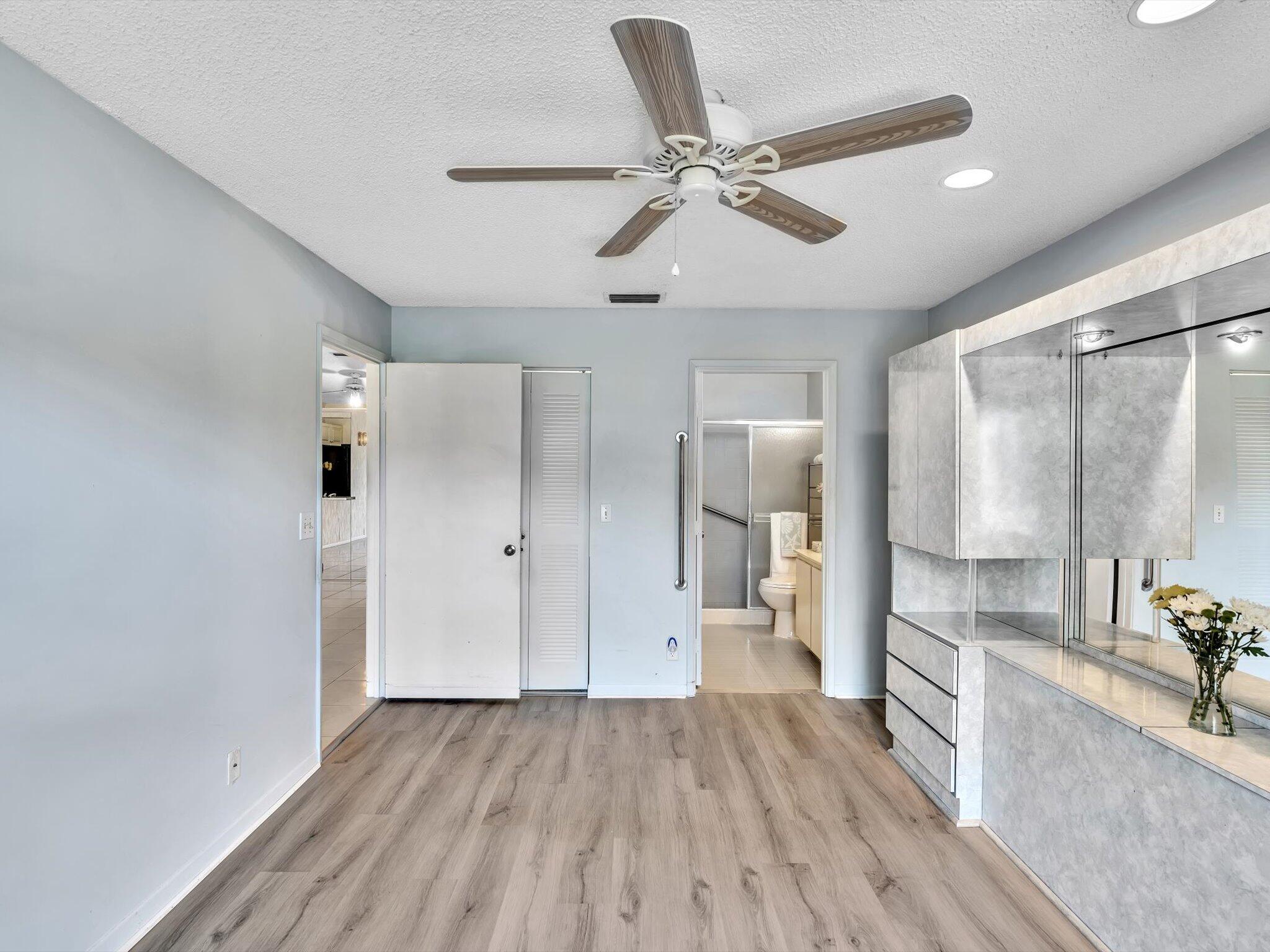 8920 Sunscape Lane Boca Raton, FL 33496 - Photo 15 of 43 Primary