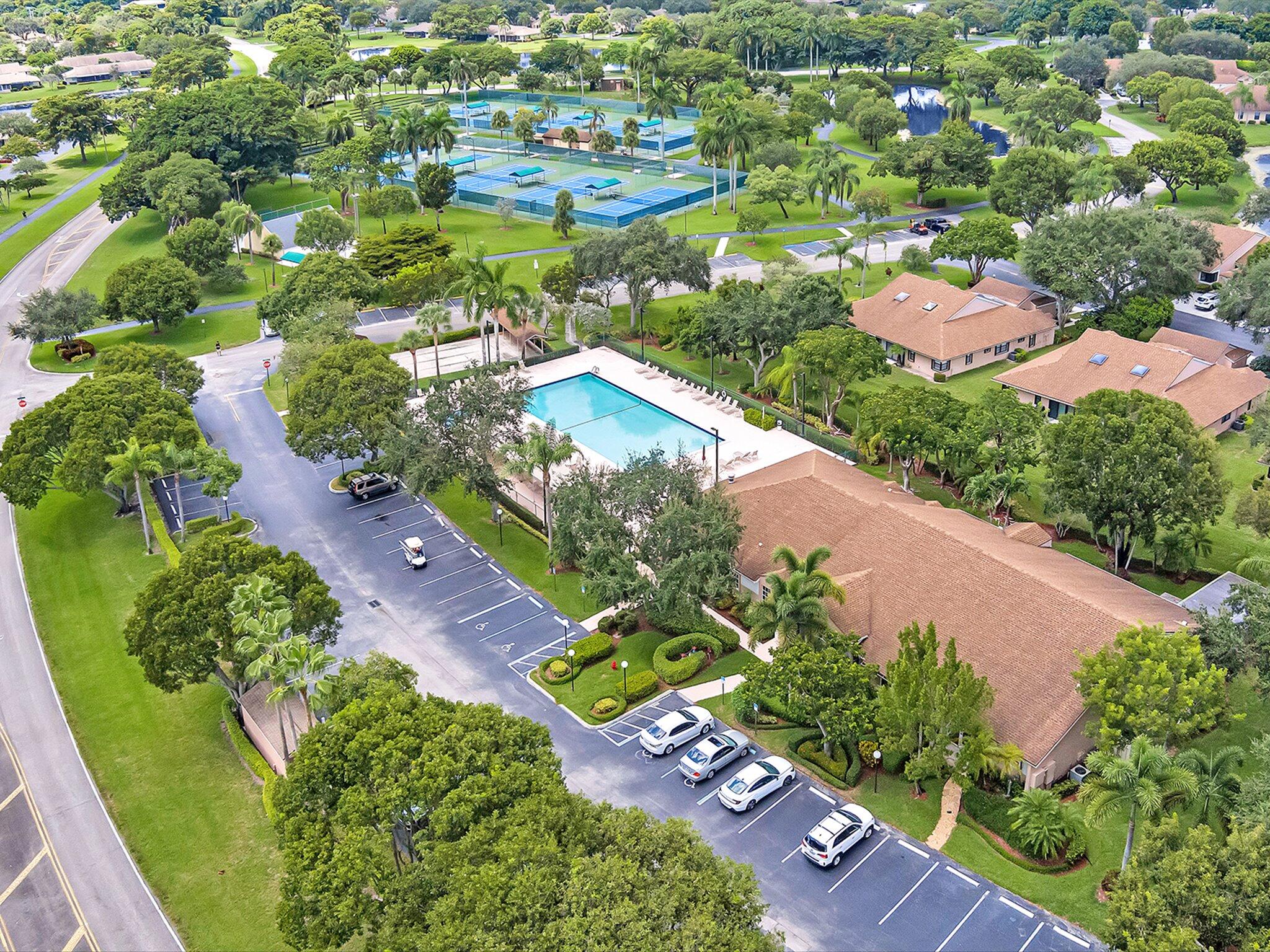 8920 Sunscape Lane Boca Raton, FL 33496 - Photo 40 of 43 Aerial of Clubhouse