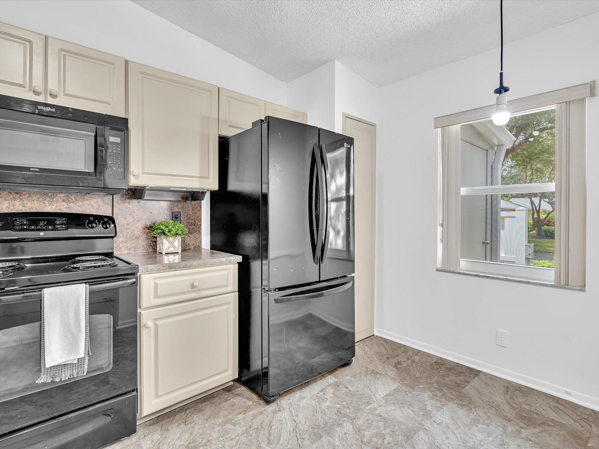 8920 Sunscape Lane Boca Raton, FL 33496 - Photo 4 of 43 New look